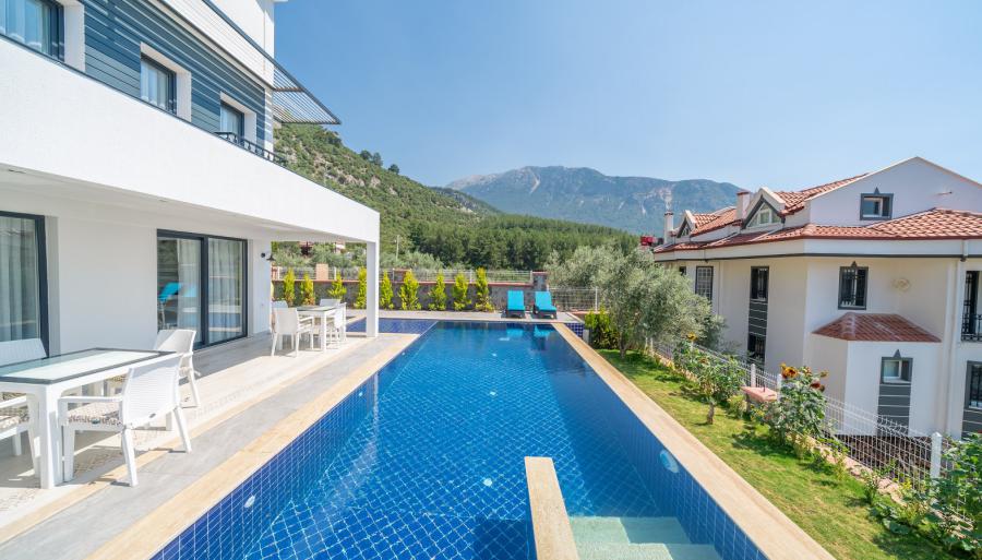 fethiye-oludeniz-luks-kiralik-tatil-villa-tomurcuk-4_199.jpg