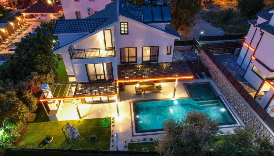 havuzlu-tatil-villasi-villa-luna-vista-1-1_552.jpg