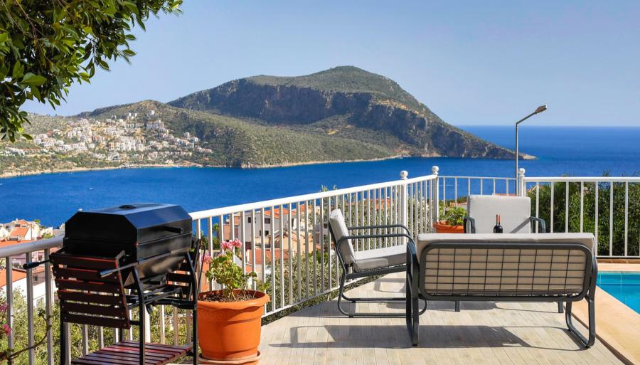 jakuzili-balayi-deniz-manzarali-merkezi-villa-moon-4_965.jpeg