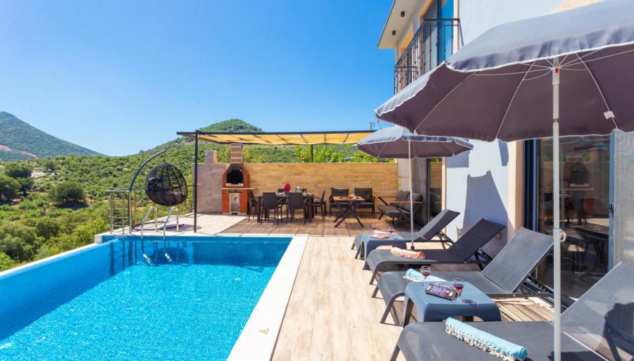 jakuzili-tatil-villasi-villa-simsek-3_820.jpg