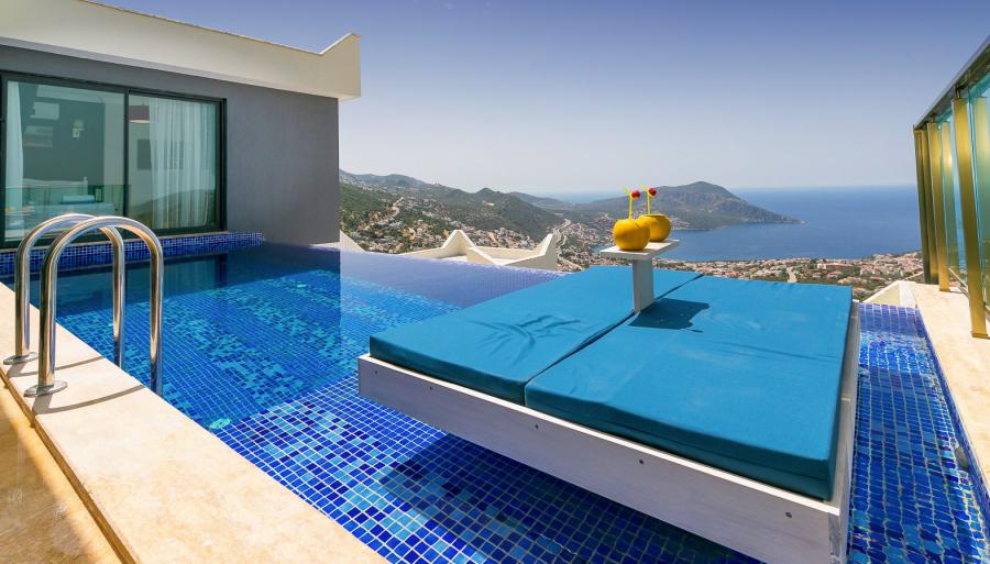 kalkan-akbel-merkezi-jakuzili-kiralik-villa-yenikoy-3_547.jpg