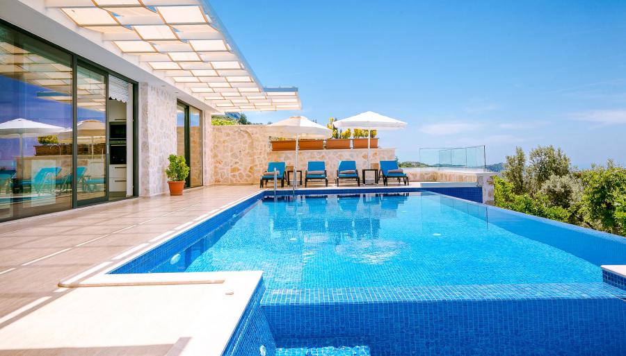 kalkan-bolgesinde-luks-muhafazakar-tatil-villa-luna-4_919.jpg
