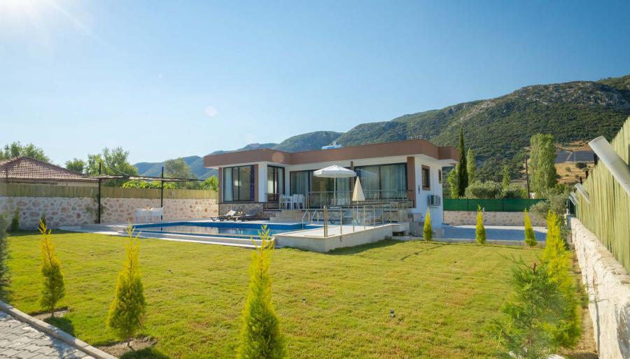 kalkan-kiralik-tatil-balayi-muhafazakar-villa-eril-1_468.jpg