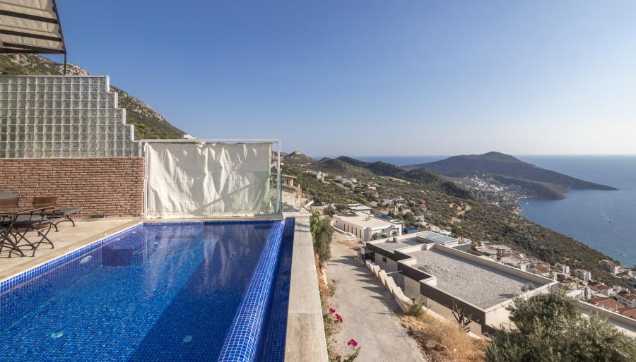 kalkan-kordere-jakuzili-havuzu-korunakli-deniz-manzarali-villa-arna-4_169.jpg