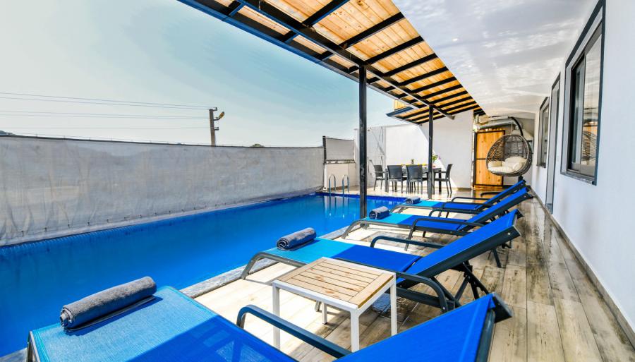 kiralik-balayi-ic-havuzlu-tatil-villa-mevsim-3-4_833.jpg