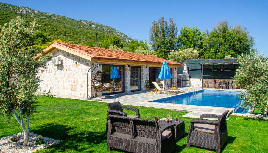 muhafazakar-kiralik-tatil-villa-nefis-1_777.jpg