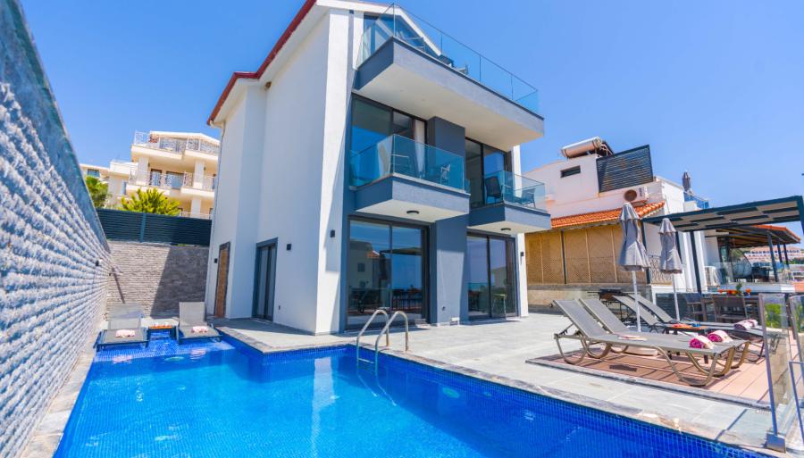 villa-deida-deniz-manzarali-villacentam-68_950.jpg