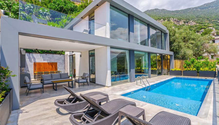 villa-loca-exclusive-1_297.jpg